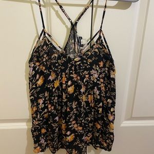 American Eagle Outfitters Women’s Strappy Black Floral Tank Like New Size Medium